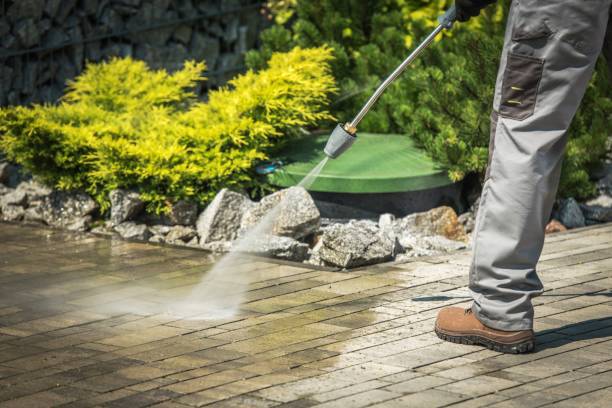 Best Pool Deck Cleaning  in Baldwinsville, NY